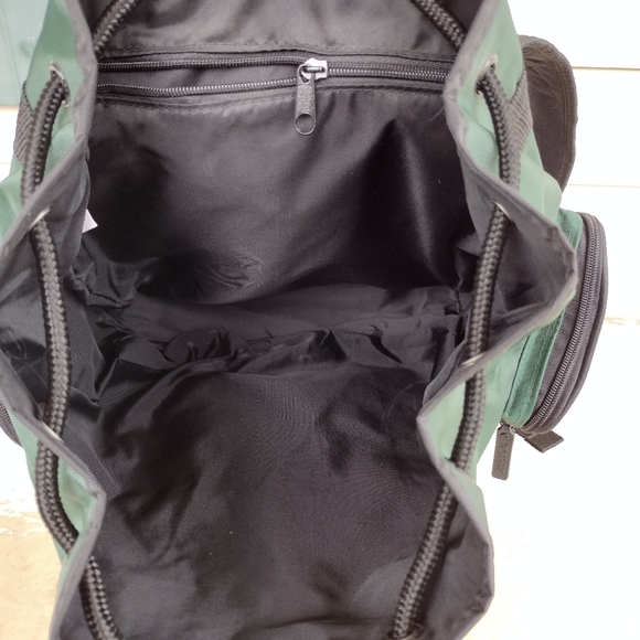 Toppers H2O Avalon Sport Backpack 1636 Forest/Blk - Picture 7 of 13